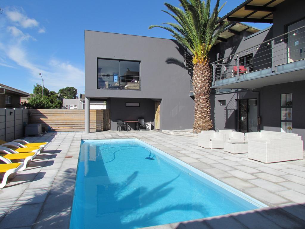 Capetown 4U Guesthouse Bloubergstrand Kültér fotó
