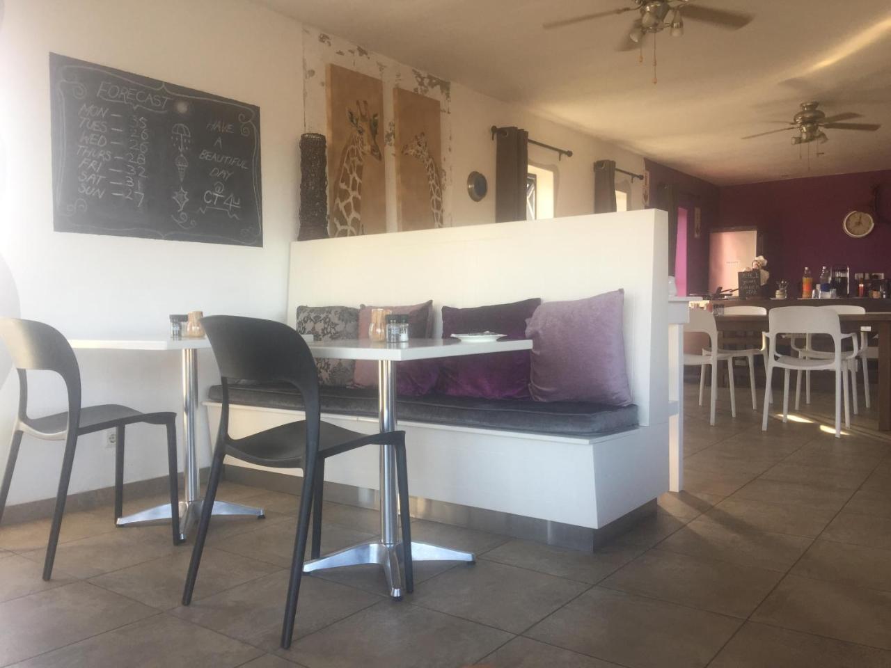 Capetown 4U Guesthouse Bloubergstrand Kültér fotó