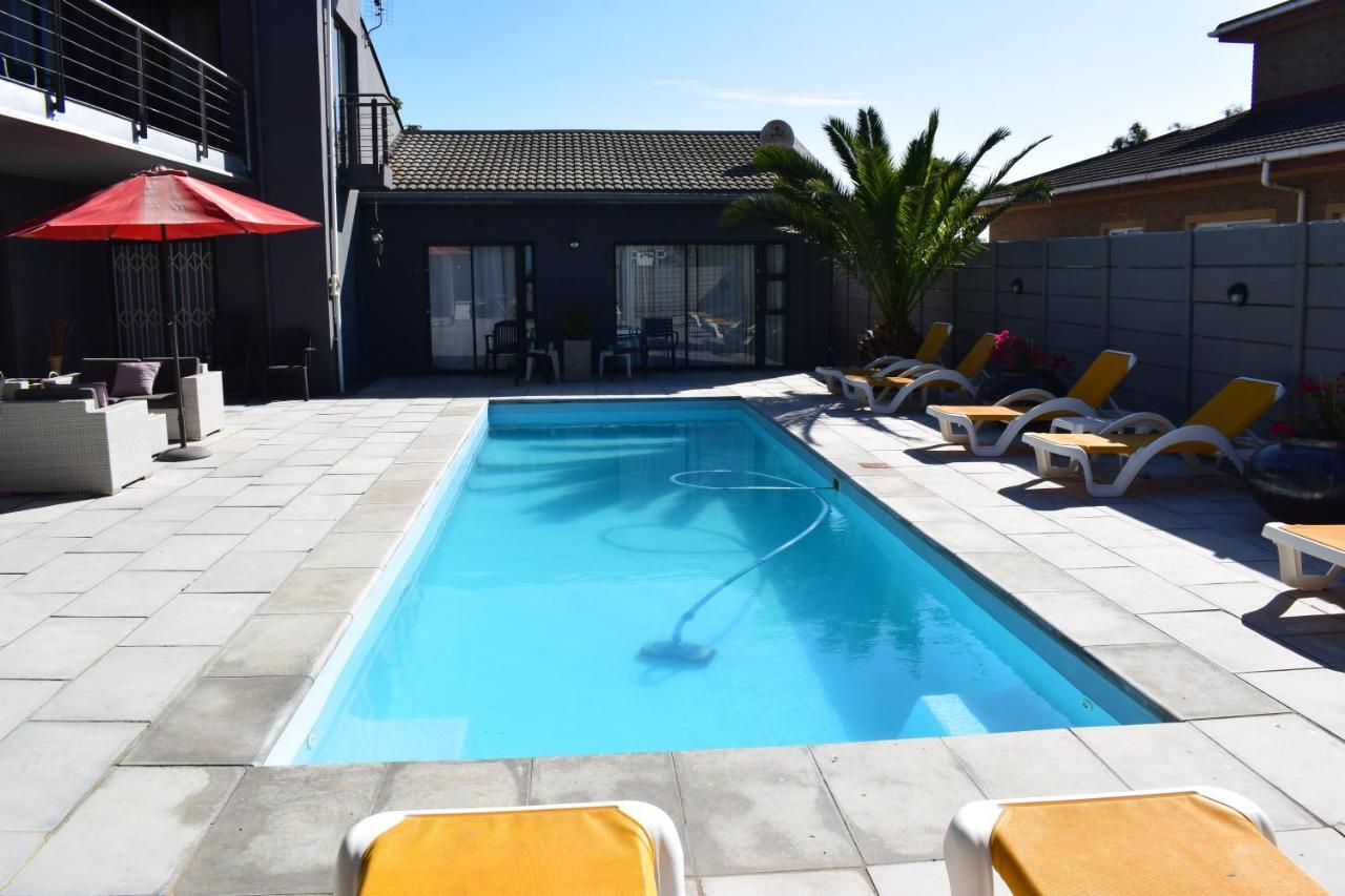 Capetown 4U Guesthouse Bloubergstrand Kültér fotó