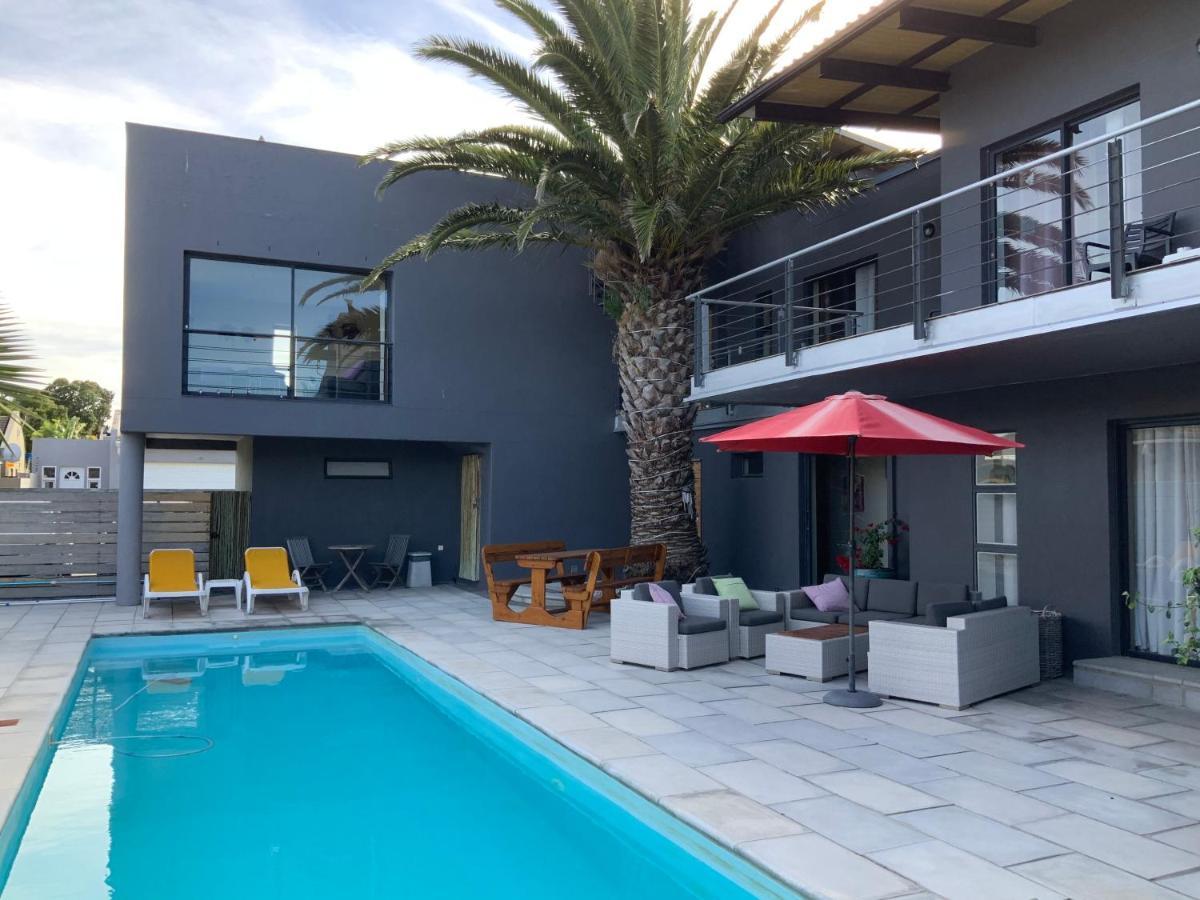 Capetown 4U Guesthouse Bloubergstrand Kültér fotó